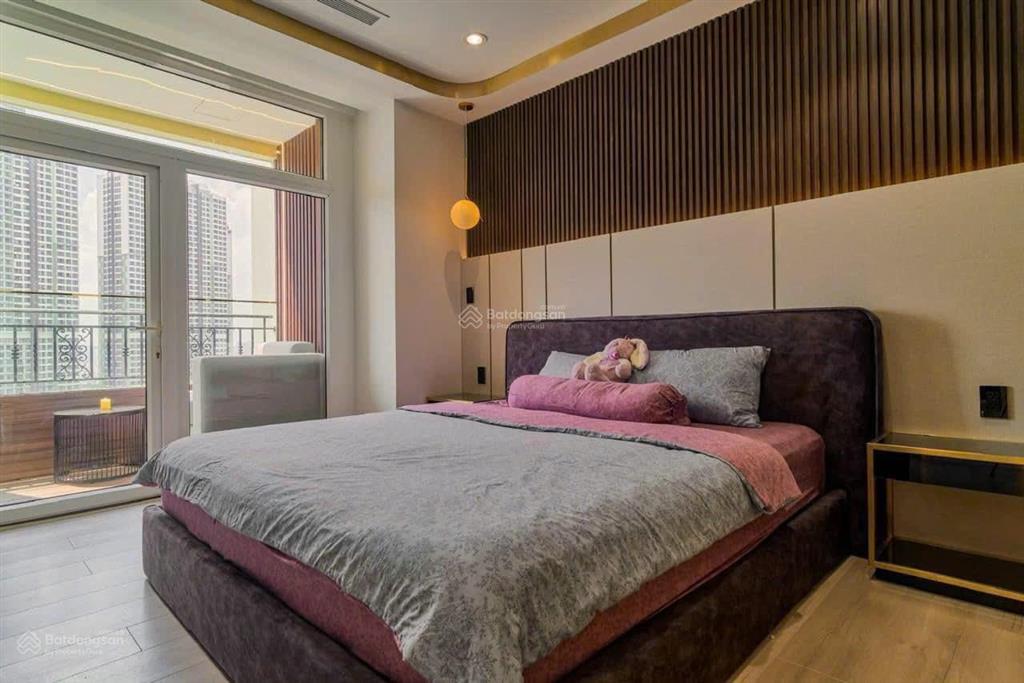 Kẹt tiền bán lỗ căn 2pn victoria village novaland 70m2 giá 5.5 tỷ  0906 126 ***