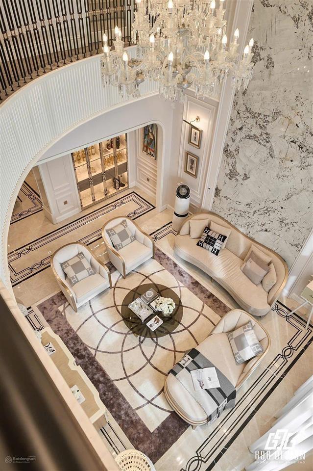 Chính chủ cần thanh lý căn hộ đẹp diện tích lớn 150m2 giá 13.8 tỷ,  chính chủ miễn trung gian