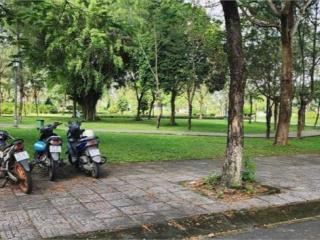 D400 bán rẻ lô đất đẹp khu dân cư đông đúc, khu vực trung tâm thuận tiện nhiều KCN