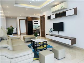 Bán gấp căn 85m2  3 pn  2 wc vị trí đẹp  cầu giấy centerpoint  11 tỷ   0944 856 ***