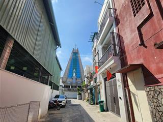 Nhà hẻm 7m gần ngã tư phú nhuận