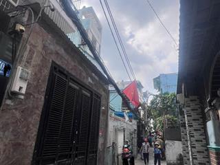 Bán nhà quận 4 2tầng 50mra đoàn v bơ thông tứ tung 3.6x11  không quy hoạch  4.6tỷ tl