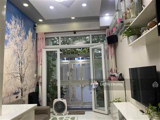 Bán nhà quận 4  4tầng hiện hữu hoàn công  sát mặt tiền  4pn  7.2tỷ tl