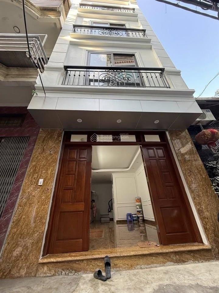 Nhà đẹp ăn tết  xuân la  36m2  9 tỷ(còn thương lượng), 10 bước chân ra oto tránh nhau