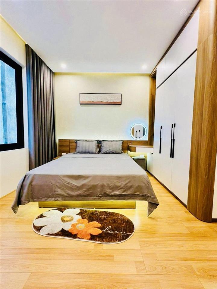 Toà nhà tt cầu giấy, nguyễn khang, 8pn, full đồ, lô góc, mt 4.31m, vị trí siêu đẹp, 13.5 tỷ