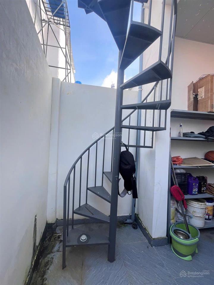 Chính chủ cần bán nhà đẹp 1 trệt1 lầusổ hồngdọn đến ở ngay