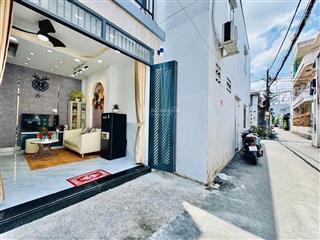 Nhà mới cứng công viên làng hoa gò vấp xe hơi thông 3 tầng đúc 25m2 nhỉnh 3 tỷ