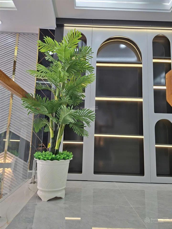 Nhà mới xây full nội thất cách chợ cầu đồng khoảng 70m. cách gò vấp 5p đi xe