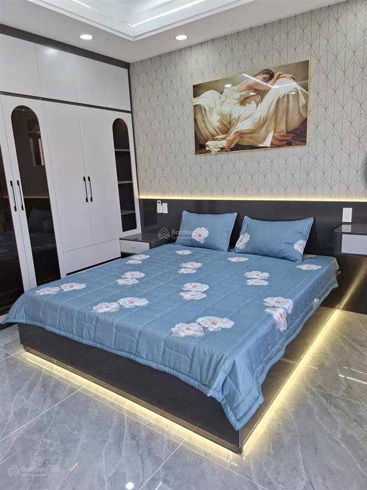 Nhà mới xây full nội thất cách chợ cầu đồng khoảng 70m. cách gò vấp 5p đi xe