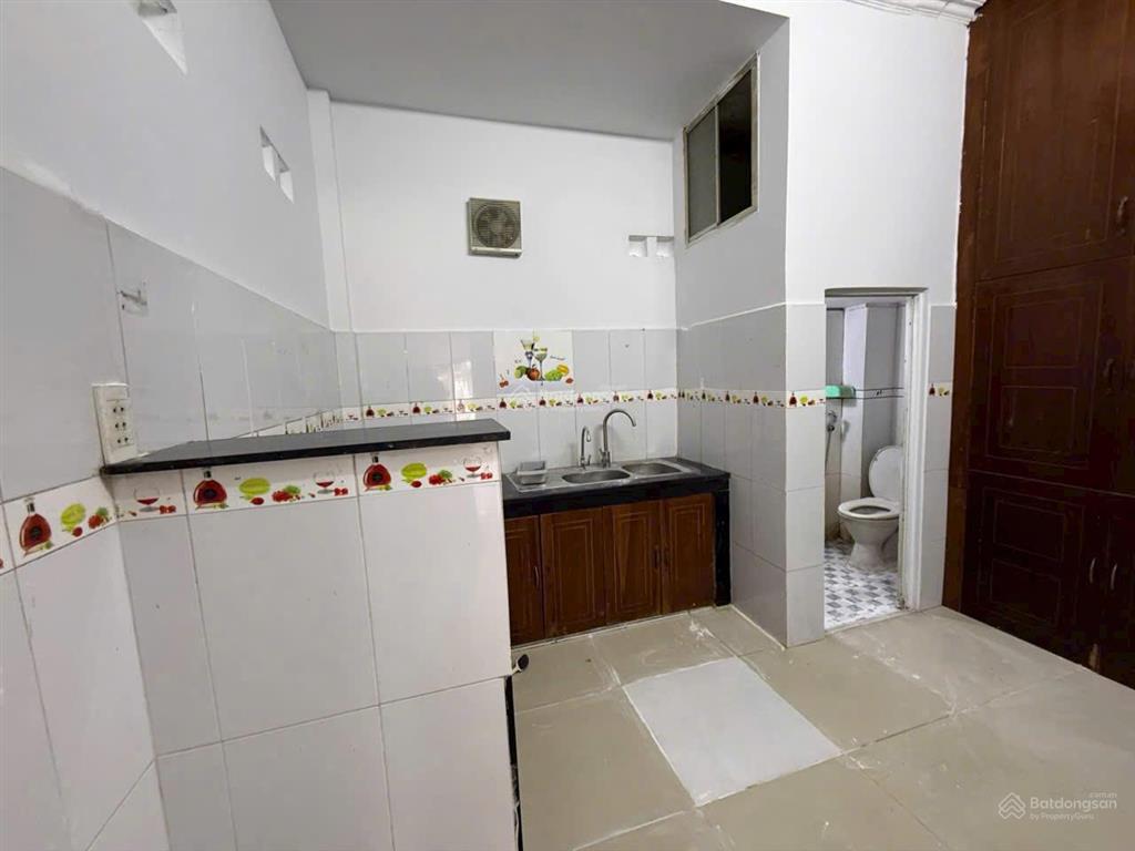 Cần bán gấp nhà mặt tiền góc tiện kinh doanh