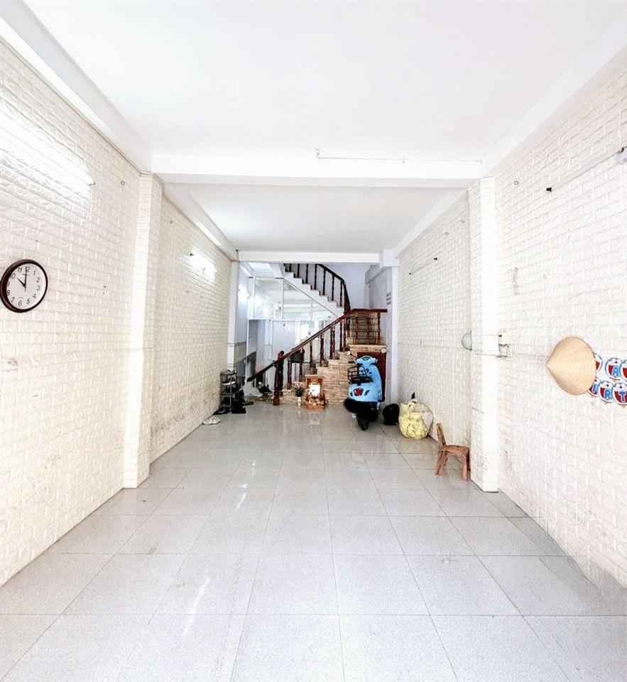 Bán nhà riêng bình thạnh, 4 tầng bê tông, 60m2 ngay bến xe miền đông