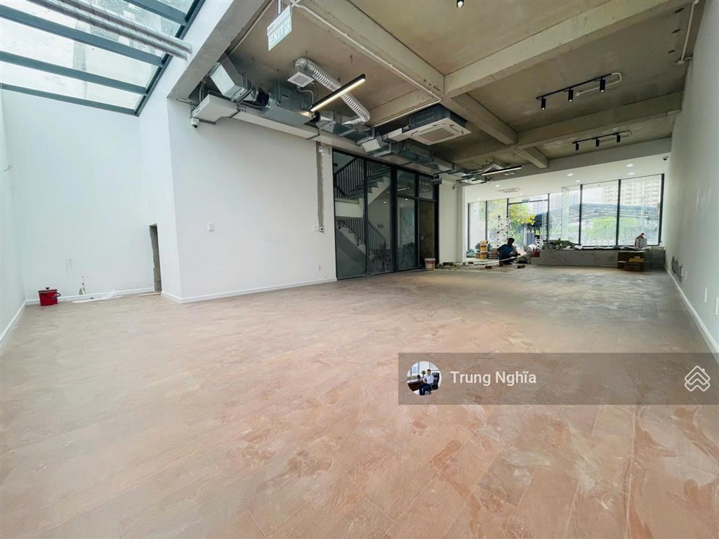 Tòa nhà đường trường chinh diện tích 8x18m hầm 5 tầng cho thuê