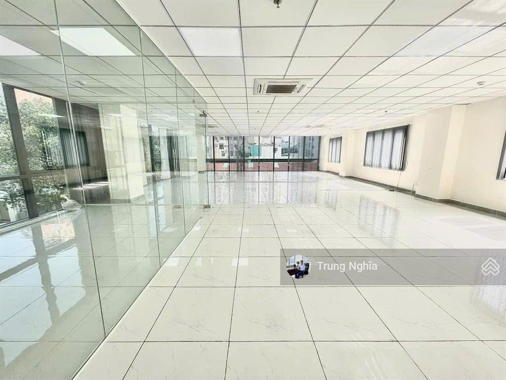 Tòa nhà đường nguyễn đình chiểu, diện tích 10x20m, hầm, 5 tầng cho thuê