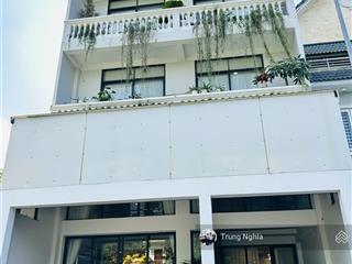 Tòa nhà đường nguyễn thị minh khai diện tích 8x20m hầm 4 tầng cho thuê