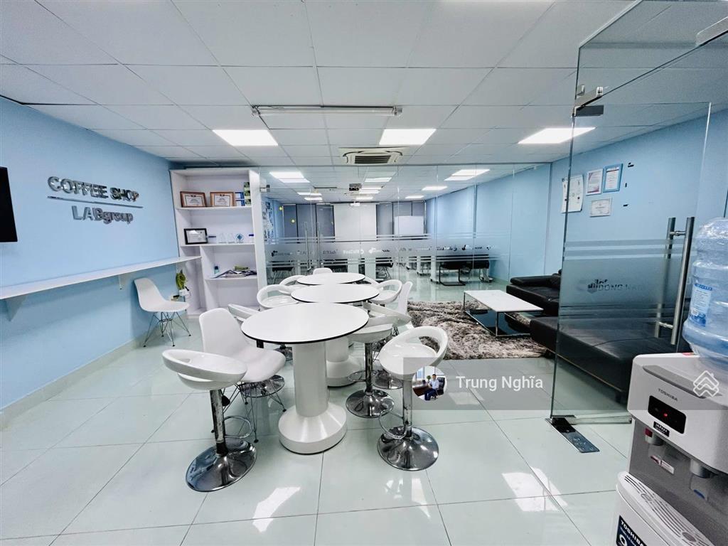 Nhà đường phan đăng lưu diện tích 8x20m hầm trệt 3 lầu cho thuê