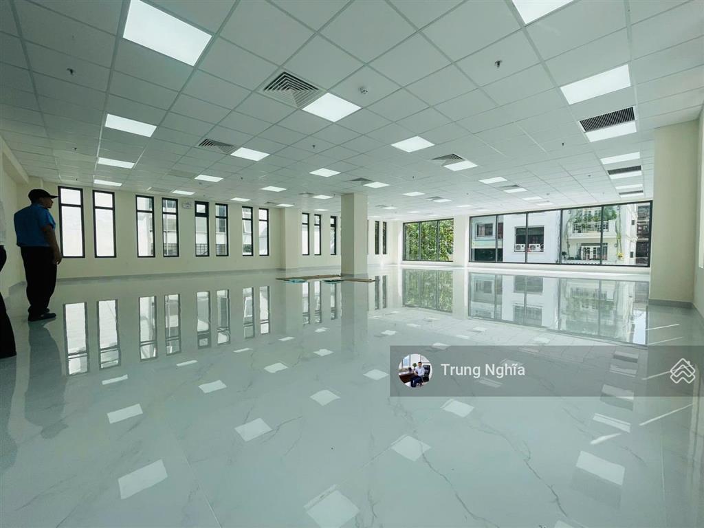 Tòa nhà đường phan văn trị, diện tích 14x20m hầm 5 tầng cho thuê