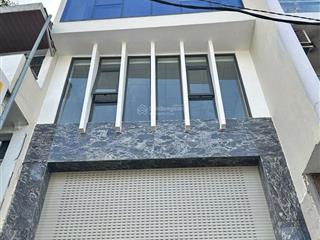 Nhà đường tân cảng 6x20m hầm trệt 4 lầu cho thuê