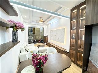 Vĩnh hưng  ô tô đỗ cửa  nhà mới  3 bước ra phố  tiện ích bạt ngàn.