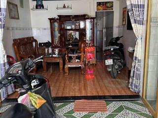 Bán nhà 64m2, xuân thới thượng, cách phạm văn sáng vài chục mét