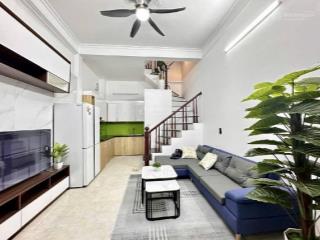 Hơn 7 tỷ  30m  sổ phân lô  vài bước ra ô tô tránh  dân xây chắc chắn  sẵn nội thất  ở ngay