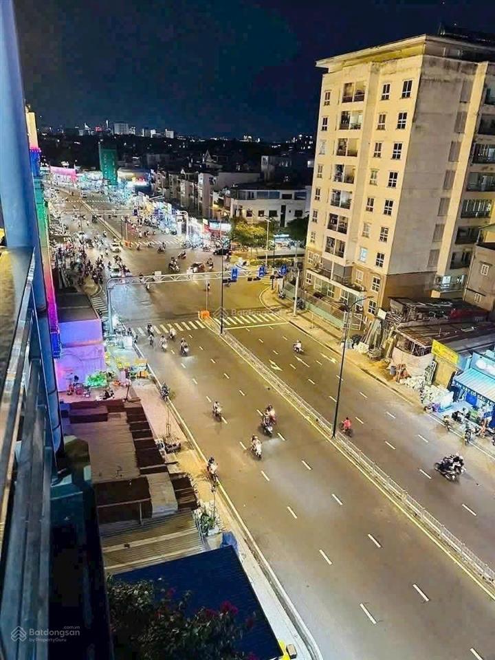 Bán nhà 1 xẹt ngang 5m phạm huy thông khu căn cứ 26 chỉ nhỉnh 11 tỷ đường trước nhà 10m có lề đường