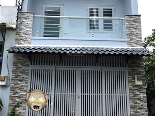 Ngay thống nhất, gần lottemart, hẻm ô tô, 2 tầng đúc, 2 pn, dt 40m2