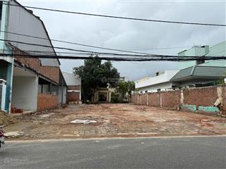 Tôi chính chủ cần bán lô đất mặt tiền nguyễn công hoan, hòa an, cẩm lệ