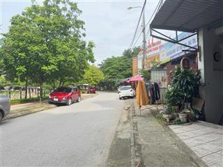 Bán nhà c4 view hồ hoàng ngân vị trí siêu đẹp