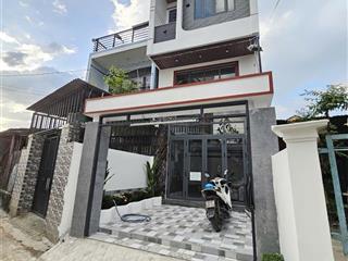 Án nhà 1 trệt 1 lầu 1 lửng gần làng đại học quốc gia hcm  p. bình thắng, tp. dĩ an  giá 4 tỷ 100