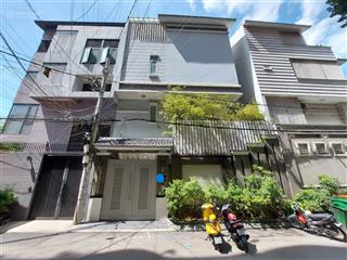 Bán gấp trong tuần biệt thự 4 tầng mặt phố hoàng sa 180m2, giá chỉ 48 tỷ.