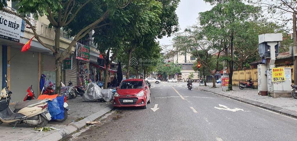 Bán nhà riêng 40m2 mặt đường kinh doanh thượng thanh