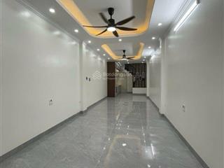 Nhà mới kính koong chỉ việc về ở đón tết diện tích 61.5m