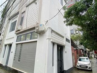 Hiếm  bát khối thông phố trạm  ngõ ôtô thông  5 tầng  2 mặt thoáng  full nội thất