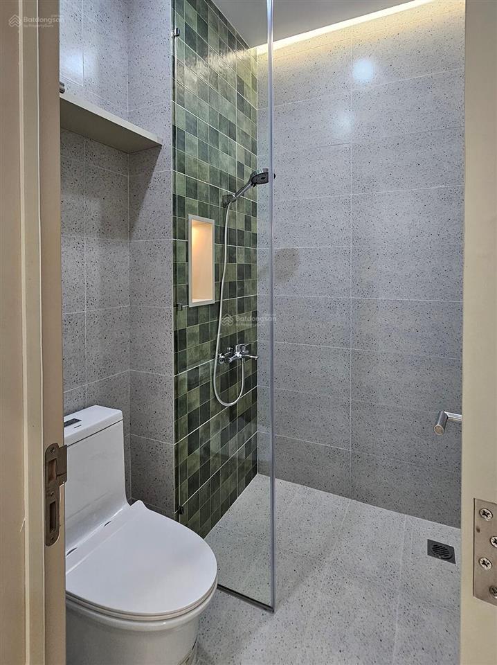 Nhà lung linh chờ chủ xinh rước về đón tết