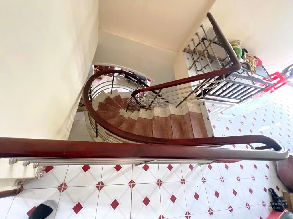 Nhà dt khủng, quận 8, gần cao xuân dục, 3 tầng, 160m2, nhỉnh 8 tỷ