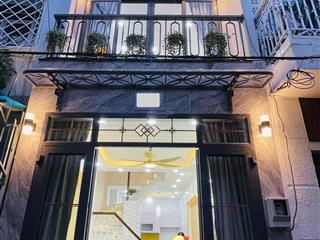 Nhà đẹp ở ngay  hẻm nhựa 3m thông  kinh doanh  quang trung p8  chỉ #4.268