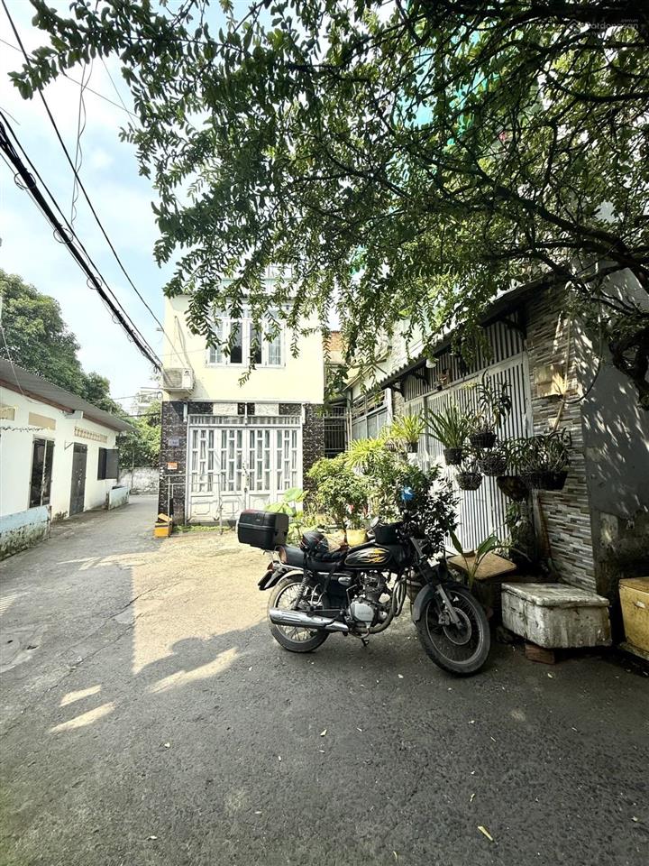 Ngay thống nhất  gần lottemart nguyễn văn lượng  hẻm ôtô  2 tầng đúc  2pn  40.2m2, chỉ 4.98 tỷ