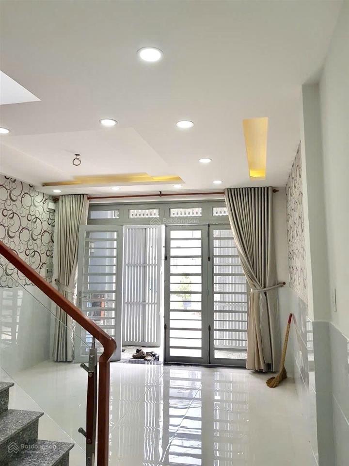 Ngay thống nhất  gần lottemart nguyễn văn lượng  hẻm ôtô  2 tầng đúc  2pn  40.2m2, chỉ 4.98 tỷ