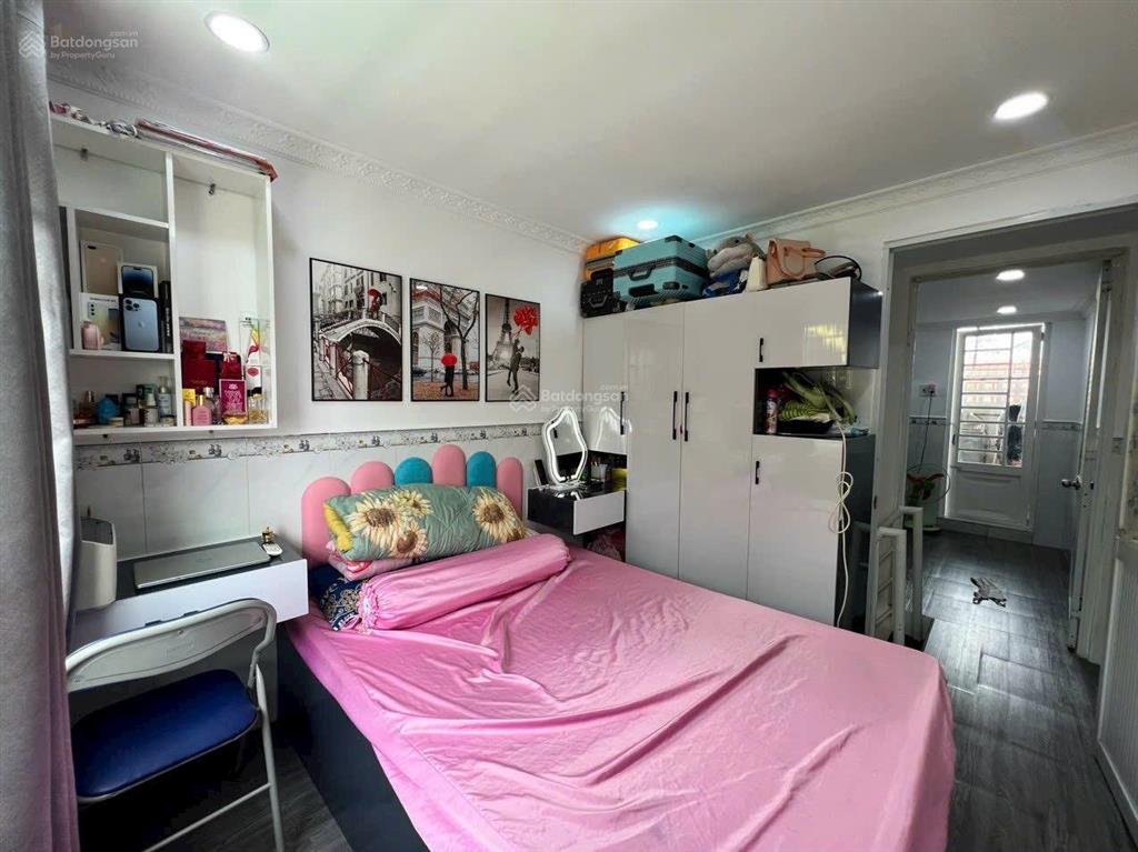 Cho thuê nhà nguyên căn nguyễn văn quỳ quận 7 full nội thất 9.5tr