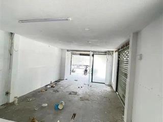 Bán nhà mặt tiền lũy bán bích  4 tầng  căn góc  cho thuê 35tr/th  17 tỷ