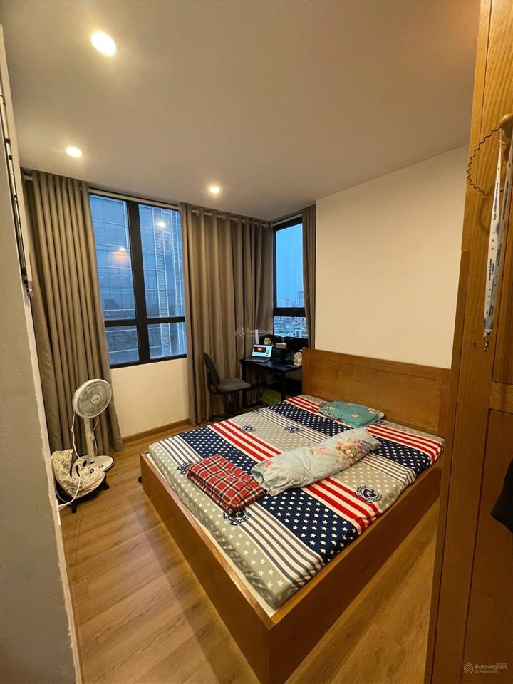 Bán căn 2 ngủ  110 cầu giấy 85m2 tầng trung giá 10.6 tỷ bp ( chuẩn giá ) có tl