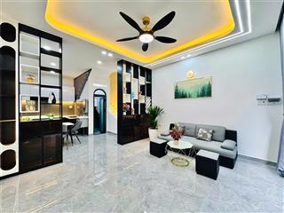 Đường số 59  43m2  5,85ty  2 lầu 3 pn 3 wc