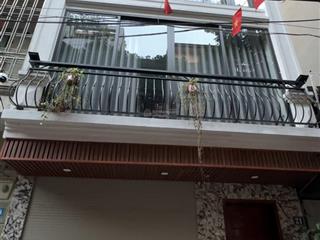 Bán nhà trung tâm cầu giấy  ô tô tránh  phân lô