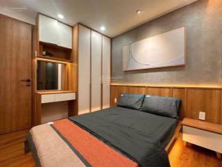 Nhà đẹp tỷ mỷ từng chi tiết  2 tầng  3 phòng ngủ  vị trí lô góc, nở hậu phong thủy