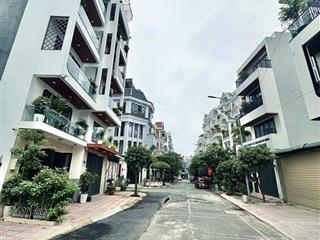 Nhà 6 tầng full nội thất đường trần thị năm, phường trung mỹ tây, q12, dt 82m2 (5,2mx16m), 11,5 tỷ