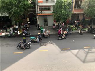 Bán gấp trong tháng  bán nhà đề thám 55.5m²  3 tầng  25.7 tỷ