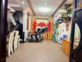 Bán nhà riêng 65m2, 16,6 tỷ, 8pn, 9wc tại yên hòa, cầu giấy, hà nội giá siêu hời, đẹp