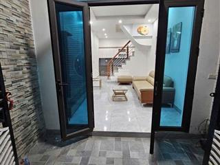 Tam trinh  kim ngưu ba bước ra phố  36m2  4 tầng  4 ngủ  nhỉnh 8 đồng.