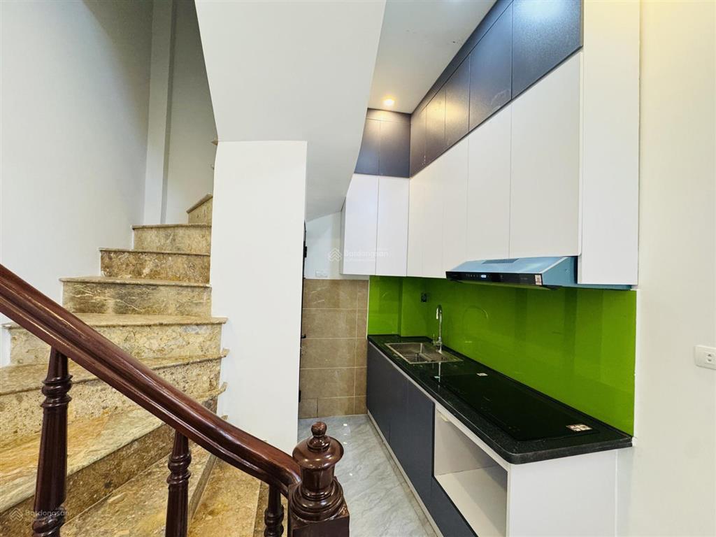 Dương văn bé  time city  ra phố 20m 25m2  4 tầng  3 ngủ  hơn 5 tỷ