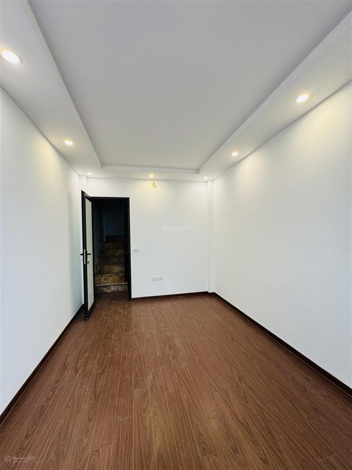 Dương văn bé  time city  ra phố 20m 25m2  4 tầng  3 ngủ  hơn 5 tỷ